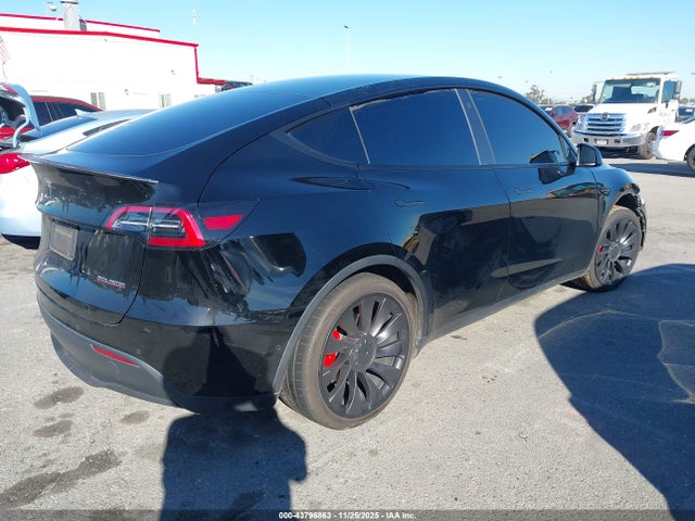 2022 TESLA MODEL Y 7SAYGDEF1NF383641 Photo 3