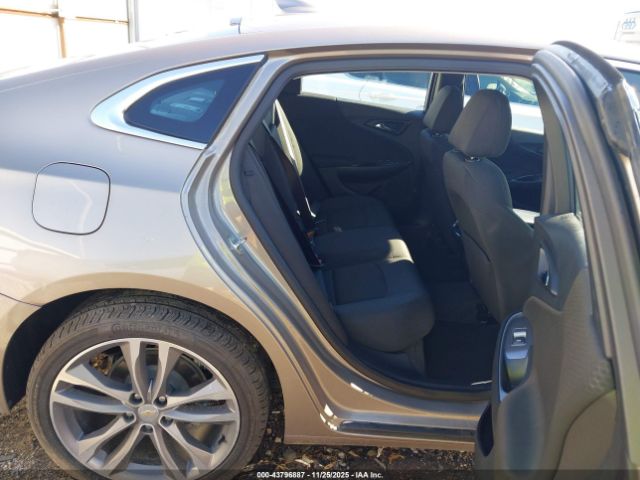 2025 CHEVROLET MALIBU 1G1ZD5ST0SF153891 Photo 7