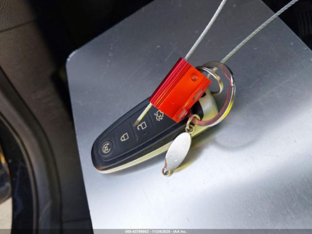 2018 FORD ESCAPE 1FMCU9J9XJUB44244 Photo 10