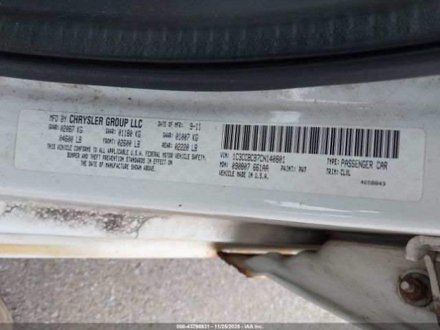 2012 CHRYSLER 200 1C3CCBCB7CN140801 Photo 8