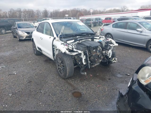 2018 PORSCHE MACAN WP1AA2A5XJLB01956