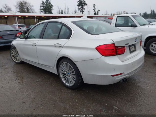 2013 BMW 328I WBA3B5G52DNS00373 Photo 2