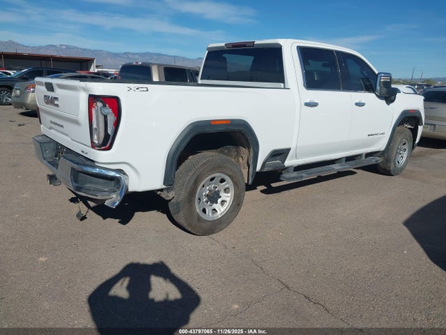 1GT49NE71MF216324 GMC Sierra 2500hd 4wd Standard Bed Slt