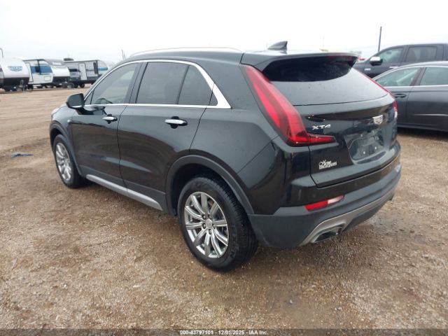 2019 CADILLAC XT4 1GYFZCR49KF203311 Photo 2