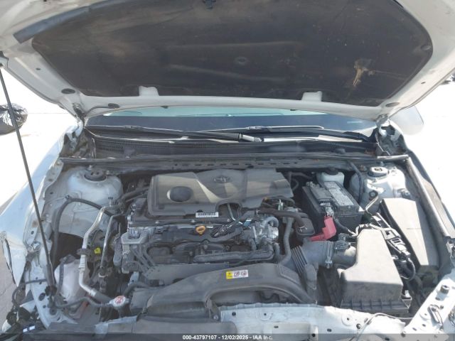 2022 TOYOTA CAMRY 4T1G11AK7NU056871 Photo 9