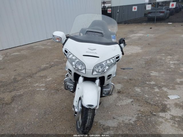 2005 HONDA GL1800 1HFSC470X5A402581 Photo 4
