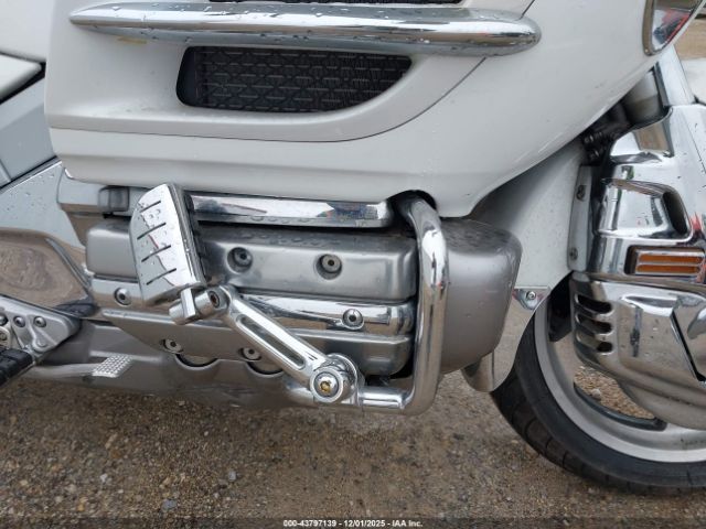 2005 HONDA GL1800 1HFSC470X5A402581 Photo 7
