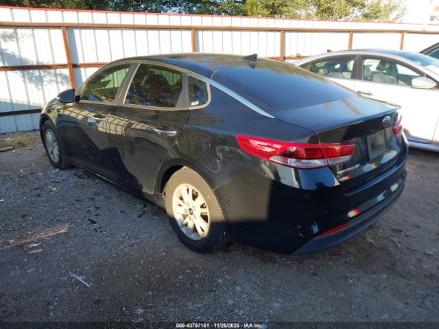 2018 KIA OPTIMA 5XXGT4L34JG218185 Photo 2