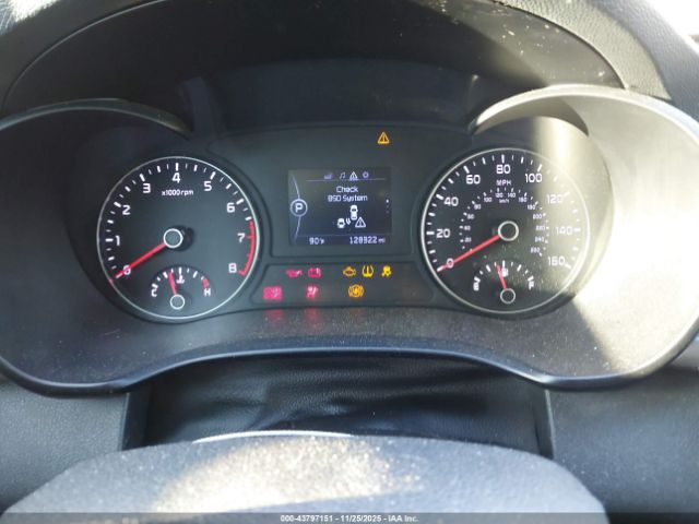 2018 KIA OPTIMA 5XXGT4L34JG218185 Photo 6