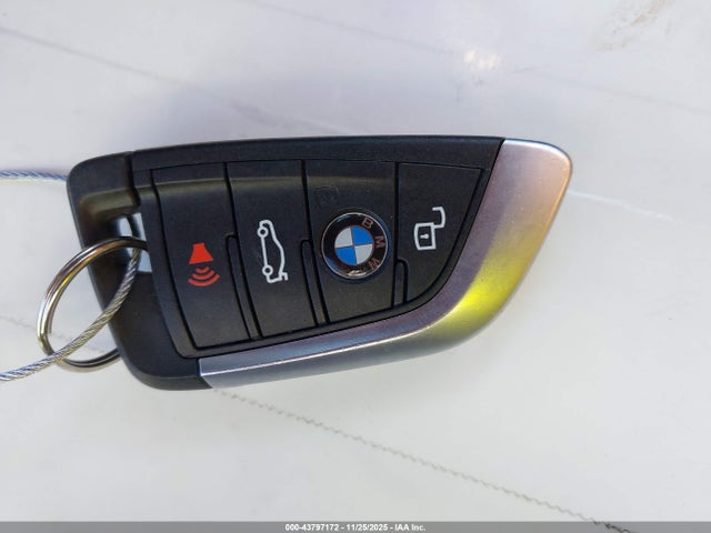 3MW23CM04R8E22395 BMW 230I