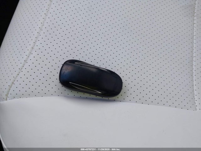 2020 TESLA MODEL X 5YJXCDE2XLF239455 Photo 10