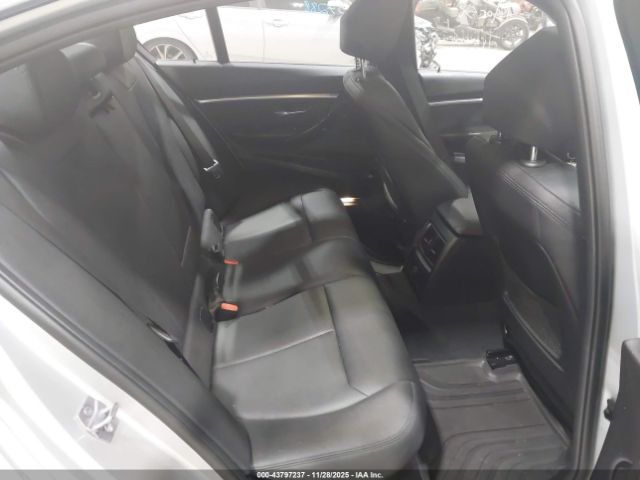 2018 BMW 330I WBA8D9C55JA608284 Photo 7
