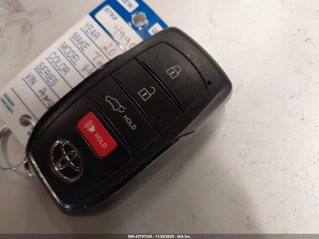 Toyota Prius Limited Awd-e 2024 JTDADABU4R3021752 Image 11