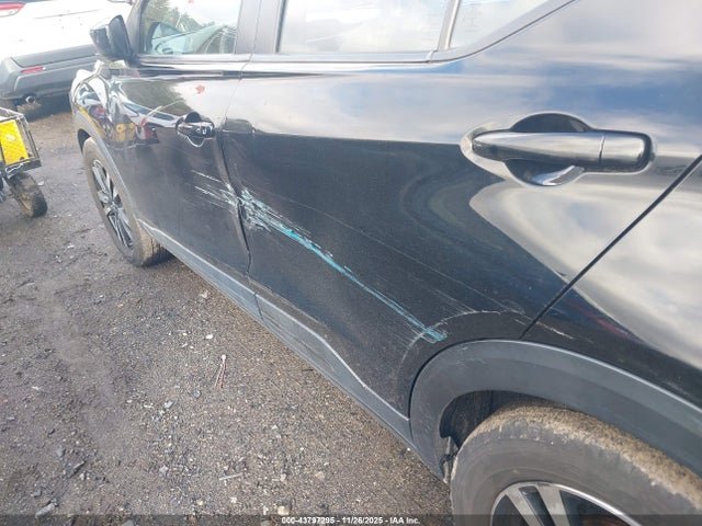 3N1CP5CU9KL531095 Nissan KICKS SV