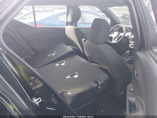 3N1CP5CU9KL531095 Nissan KICKS SV