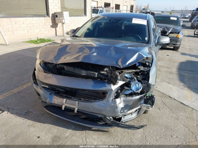 2016 VOLVO V60 YV1612SK7G1311506 Photo 5