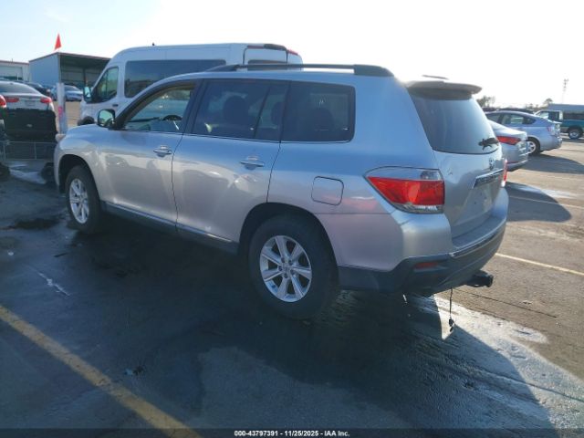 2013 TOYOTA HIGHLANDER 5TDZK3EHXDS141212 Photo 2