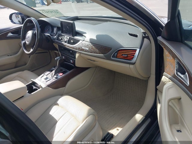 2016 AUDI A6 WAUHGAFC8GN161079 Photo 4