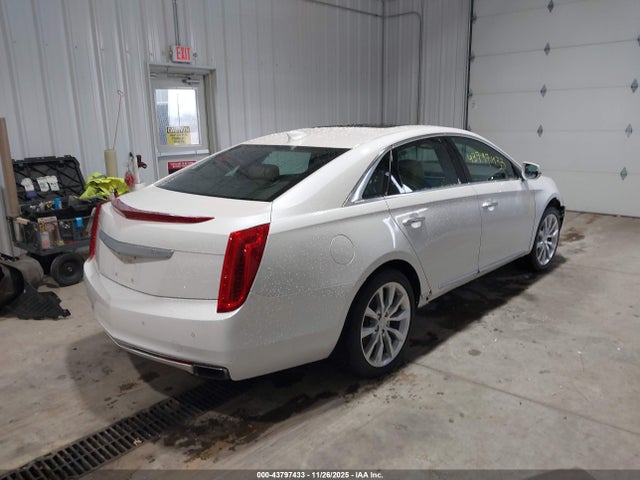 2017 CADILLAC XTS 2G61N5S32H9118825 Photo 3