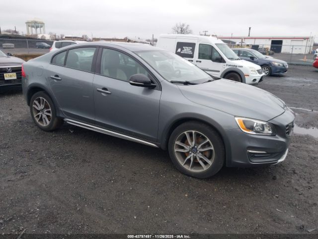 2016 VOLVO S60 CROSS COUNTRY YV4612UM3G2001221