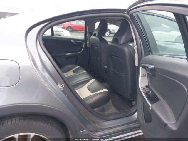2016 VOLVO S60 CROSS COUNTRY YV4612UM3G2001221 Photo 7