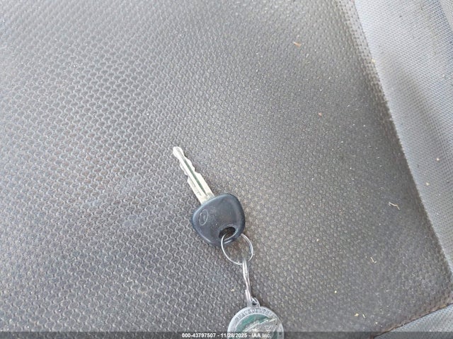 2009 HYUNDAI ACCENT KMHCN46CX9U369635 Photo 10