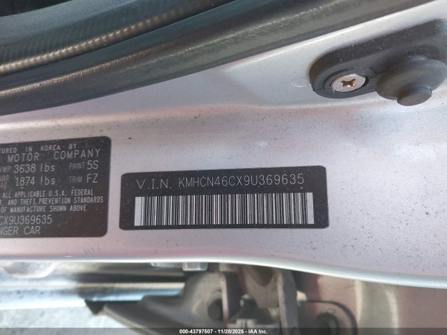 2009 HYUNDAI ACCENT KMHCN46CX9U369635 Photo 8