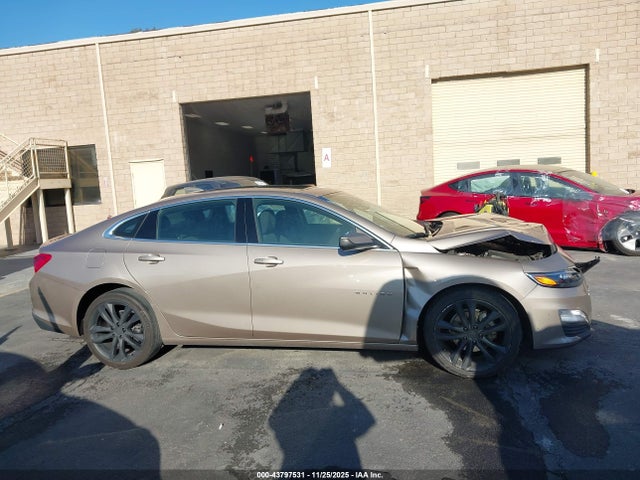 1G1ZD5STXPF184752 Chevrolet Malibu Fwd 1lt