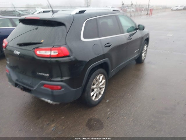 1C4PJMDS8FW688625 Jeep Cherokee