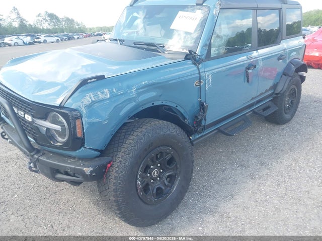 Продаж на аукціоні авто 2023 Ford Bronco Wildtrak, vin: 1FMEE5DP5PLB74548, номер лоту: 43797545