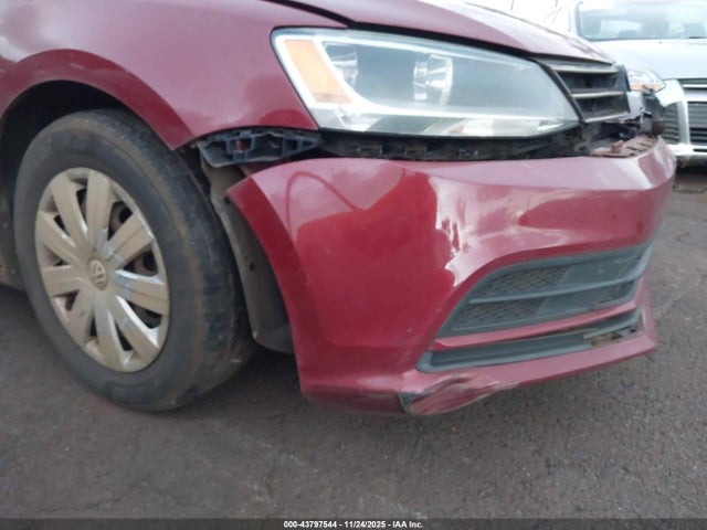 3VW267AJ9GM364235 Volkswagen Jetta 1.4t S