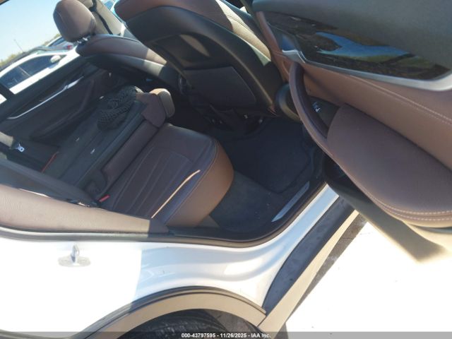 2014 BMW X5 5UXKR2C50E0C01035 Photo 7