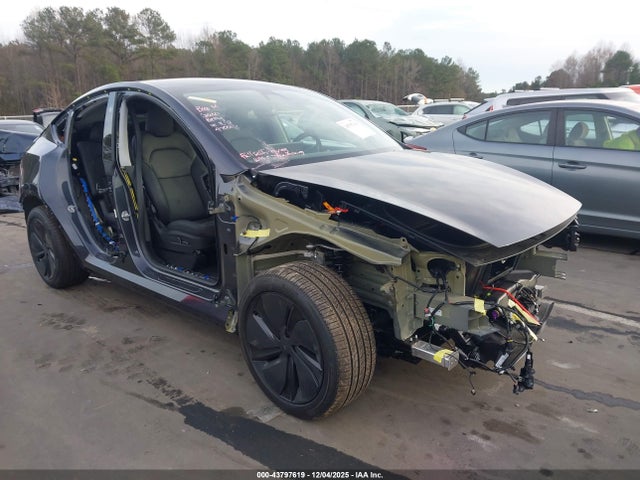 2026 TESLA MODEL Y 7SAYGDEE3TA470006 Photo 0