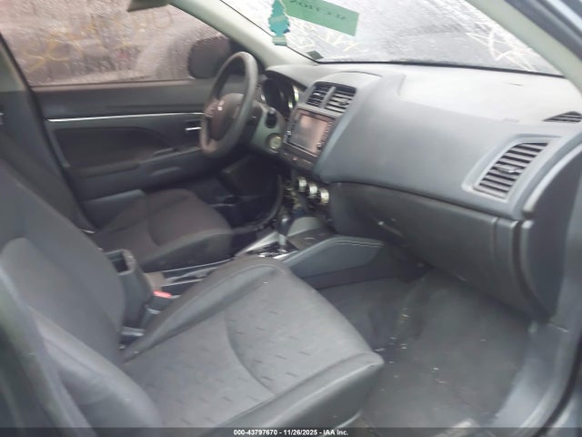 2021 MITSUBISHI OUTLANDER SPORT JA4APUAU4MU021757 Photo 4