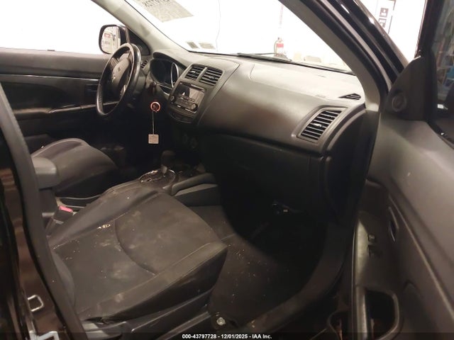 2015 MITSUBISHI OUTLANDER SPORT 4A4AR3AW2FE057755 Photo 4