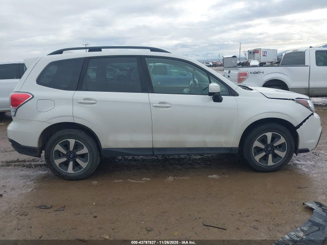 Продажа на аукционе авто 2017 Subaru Forester 2.5i Premium, vin: JF2SJAEC8HH803684, номер лота: 43797827