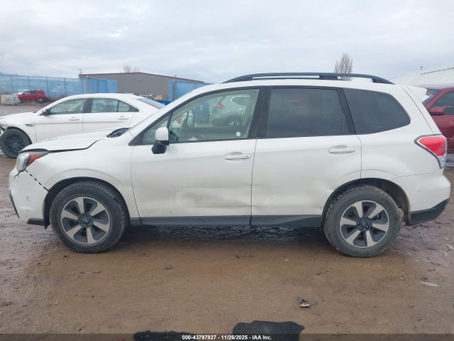 Продажа на аукционе авто 2017 Subaru Forester 2.5i Premium, vin: JF2SJAEC8HH803684, номер лота: 43797827