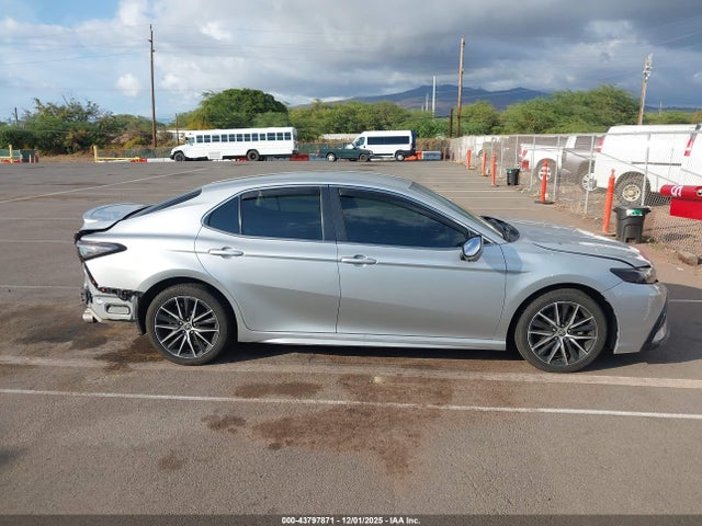 4T1T11AK4MU440703 Toyota CAMRY SE