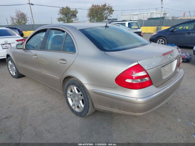 2003 MERCEDES-BENZ E 320 WDBUF65J83A195279 Photo 2