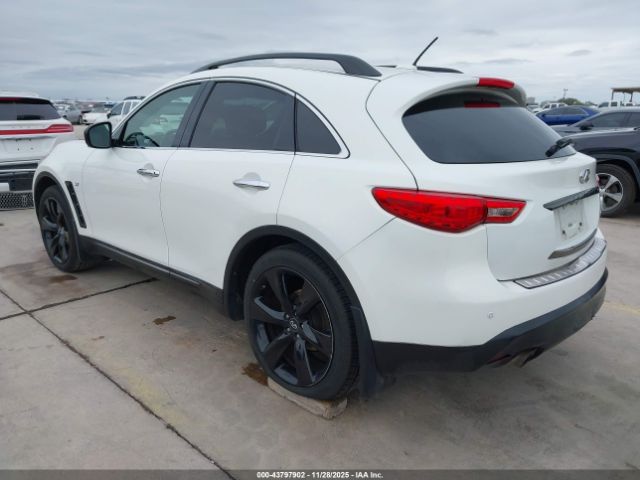 2016 INFINITI QX70 JN8CS1MW8GM400228 Photo 2