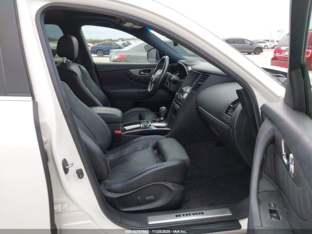 2016 INFINITI QX70 JN8CS1MW8GM400228 Photo 4