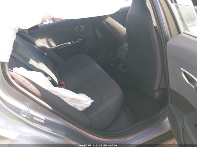 2025 Kia K4 Lxs მანქანა იყიდება აუქციონზე, vin: 3KPFT4DE0SE196398, აუქციონის ნომერი: 43797911
