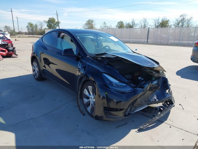 2023 TESLA MODEL Y 7SAYGDEE3PF638090