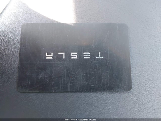 2023 TESLA MODEL Y 7SAYGDEE3PF638090 Photo 10