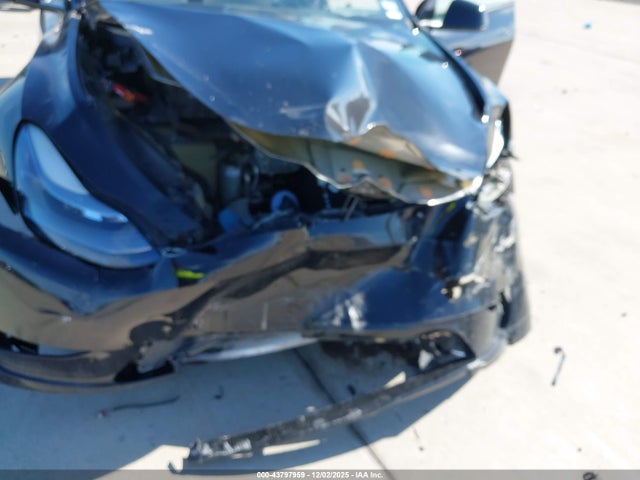 2023 TESLA MODEL Y 7SAYGDEE3PF638090 Photo 5