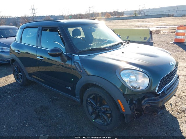 2014 MINI COUNTRYMAN WMWZC5C53EWP39982 Photo 0