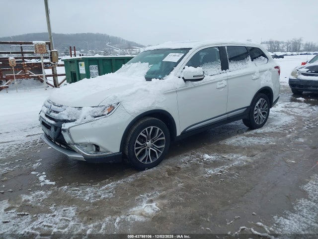 2018 MITSUBISHI OUTLANDER JA4AZ3A30JZ067113 Photo 1