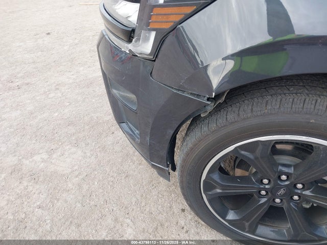 1FMJU2AT0NEA63327 Ford Expedition Limited