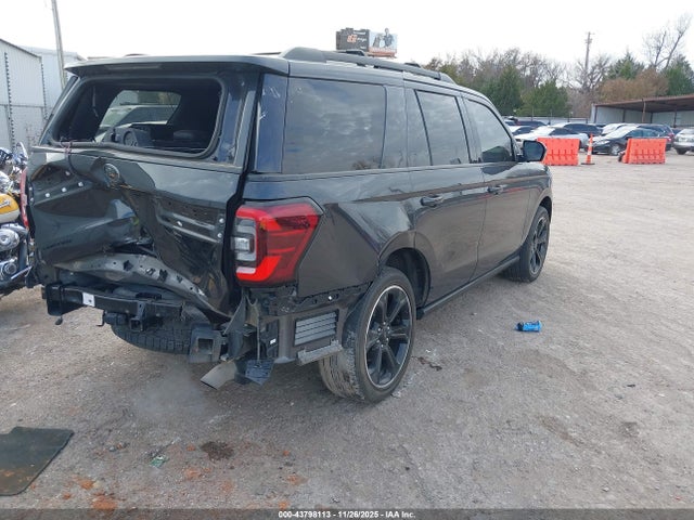 1FMJU2AT0NEA63327 Ford Expedition Limited