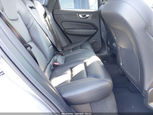 2025 VOLVO XC60 YV4M12RJ4S1186223 Photo 7